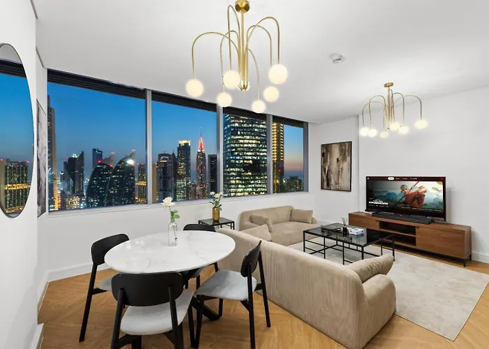 Luxury Apt Difc, Xl Layout, Pool, Gym, Skyline View