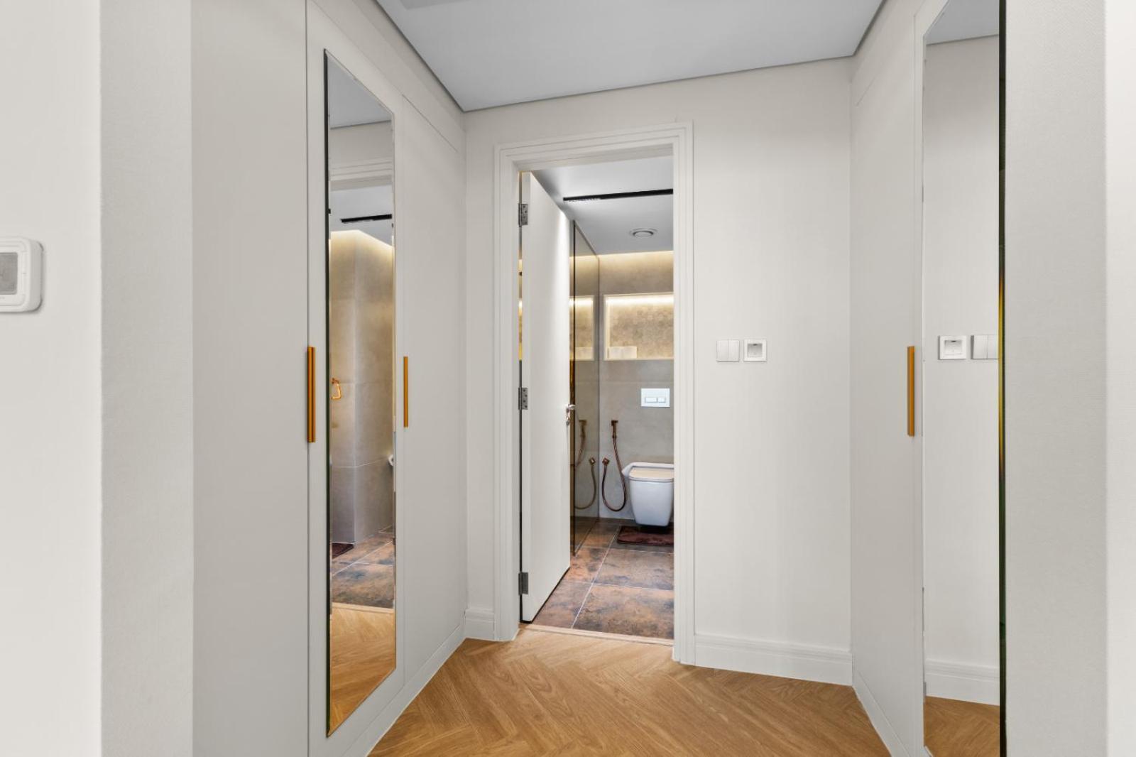 Luxury Difc, Xl Layout, Pool, Gym, Skyline View Apartment *