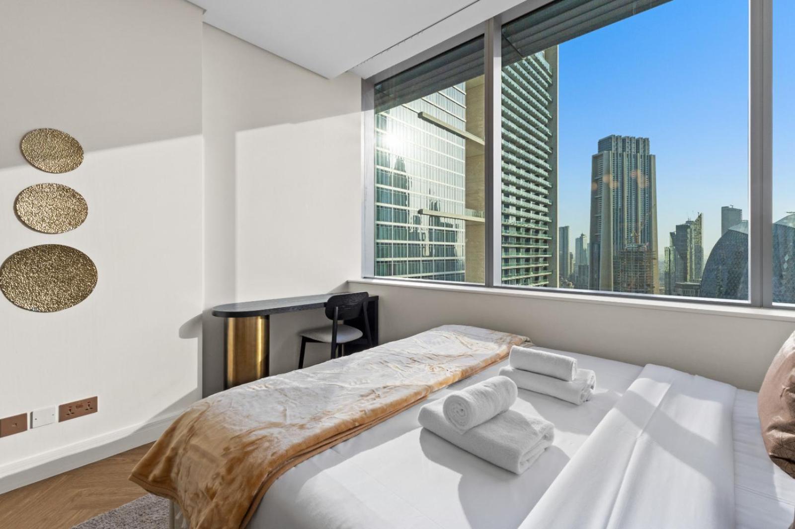 Luxury Difc, Xl Layout, Pool, Gym, Skyline View * Dubai